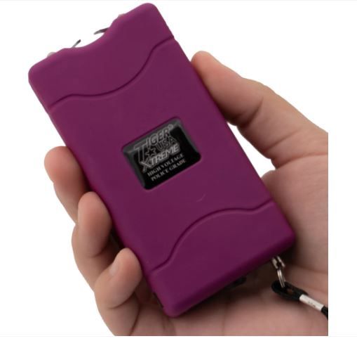 Stun Gun: 96 Mill Volt/Flash LGHT PIN0