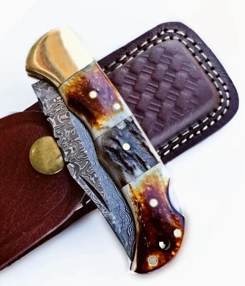 Pocket Knife: Damasc Nat Stag H