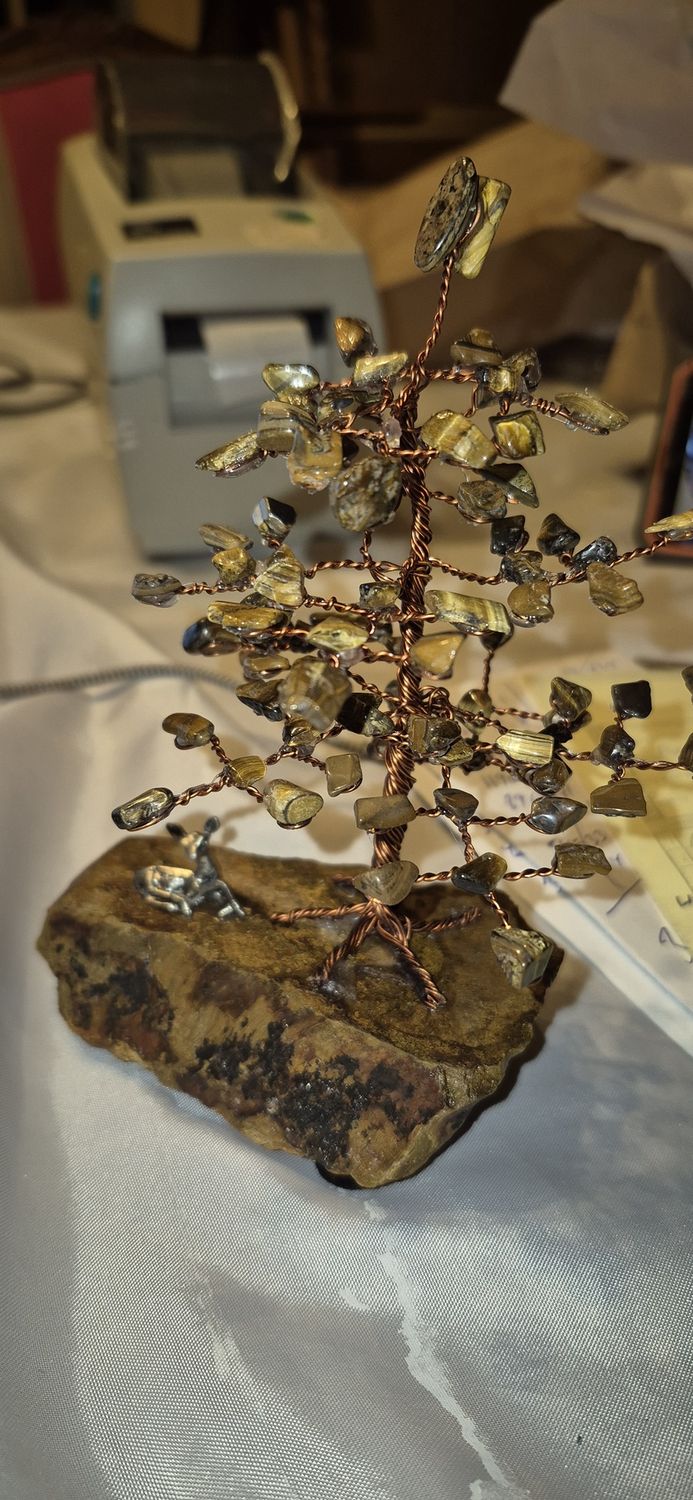 DEER Gem Tree: Tigereye Base