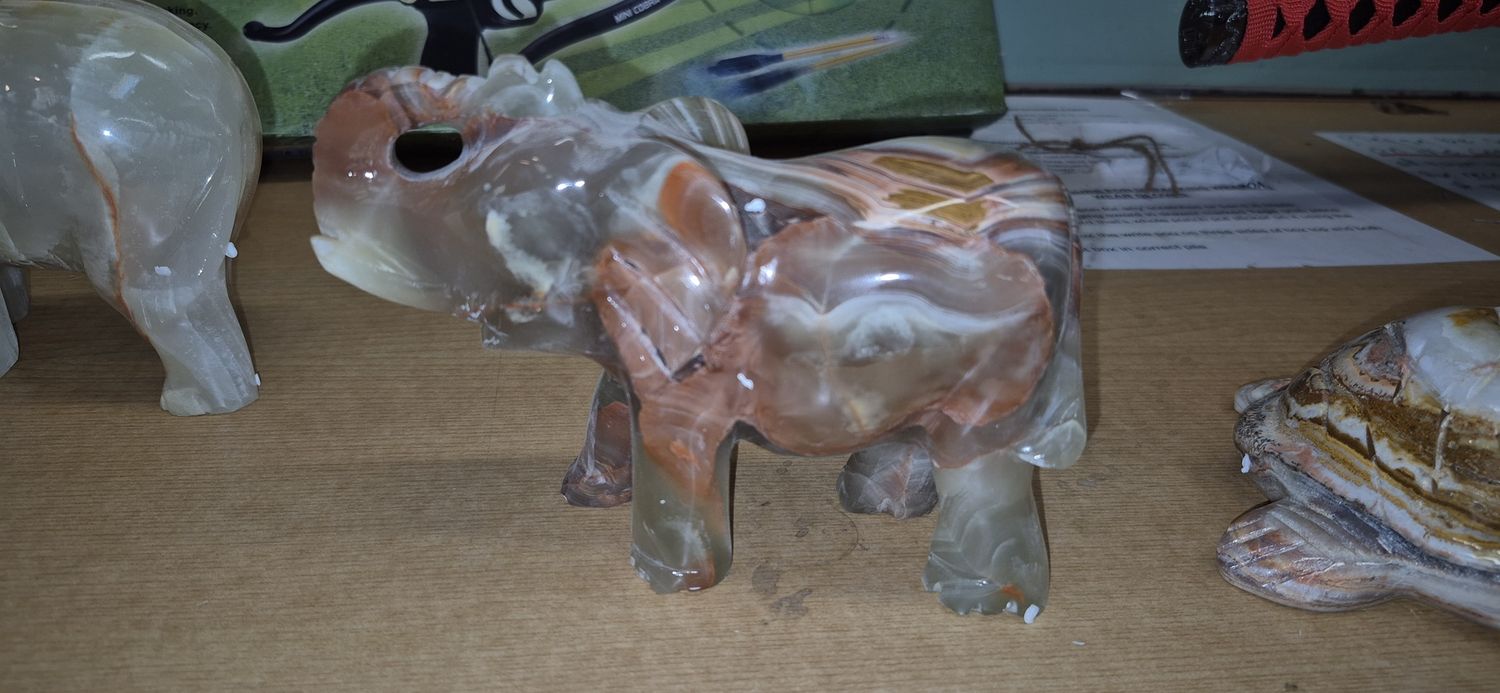 Onyx Carving: Elephant