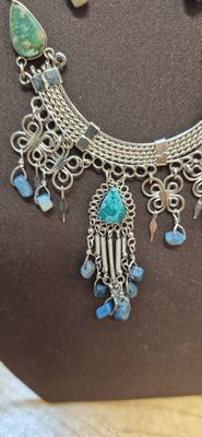 Necklace/Earring Set: Peru Gem