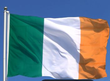 Car Flag: Ireland