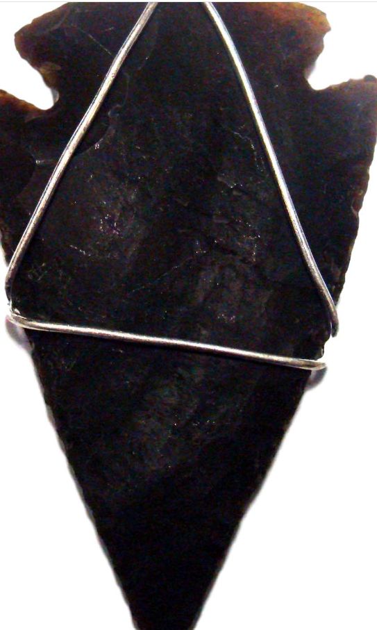 Arrowhead Pendant: wrapped wire