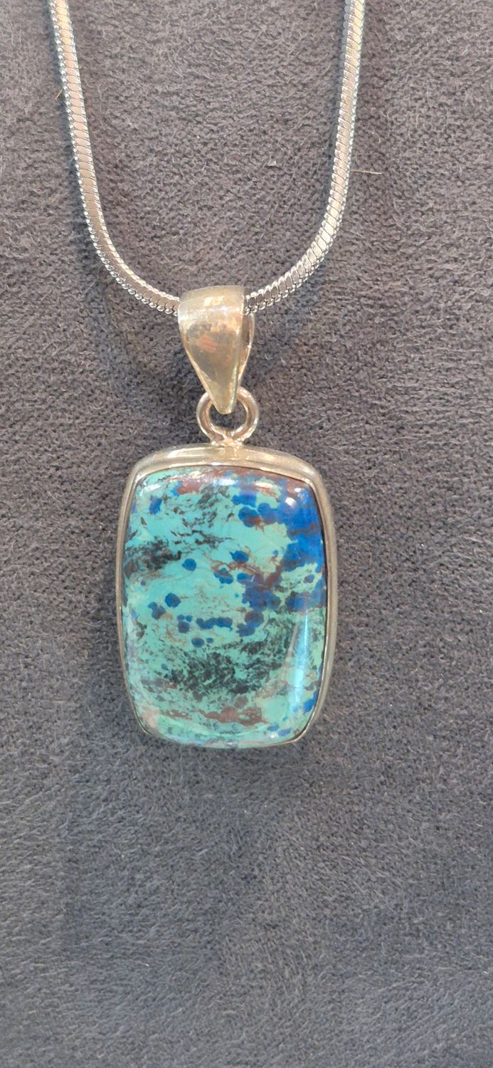 Azurite Necklace: Maxwell’s Dream