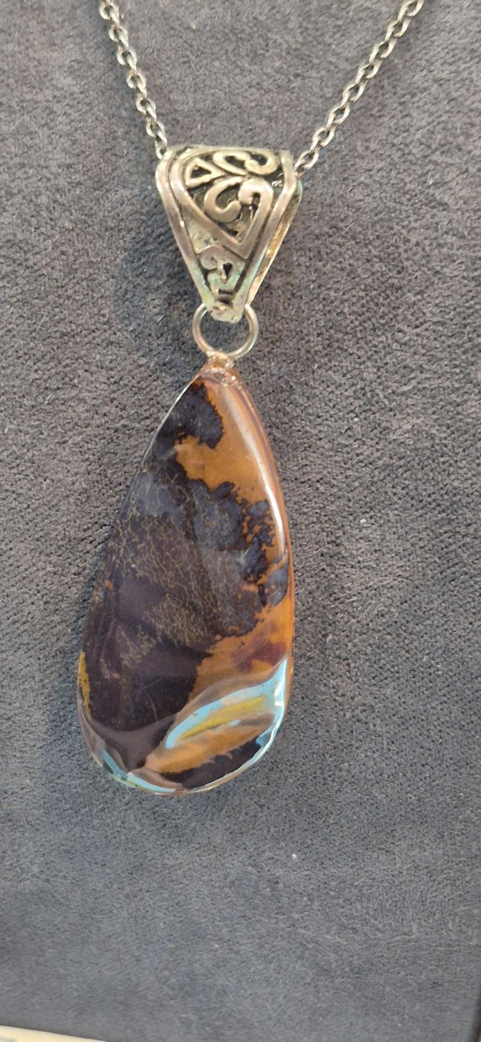 Necklace: Boulder Opal