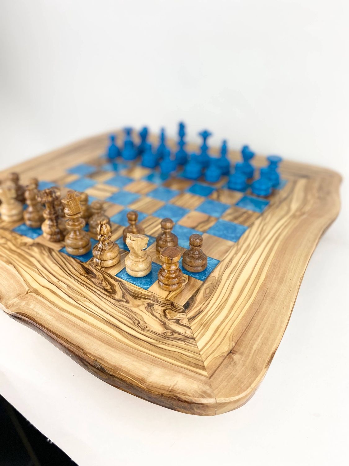 Olive Wood Resin Chess Board: Blue 17" /Drawer