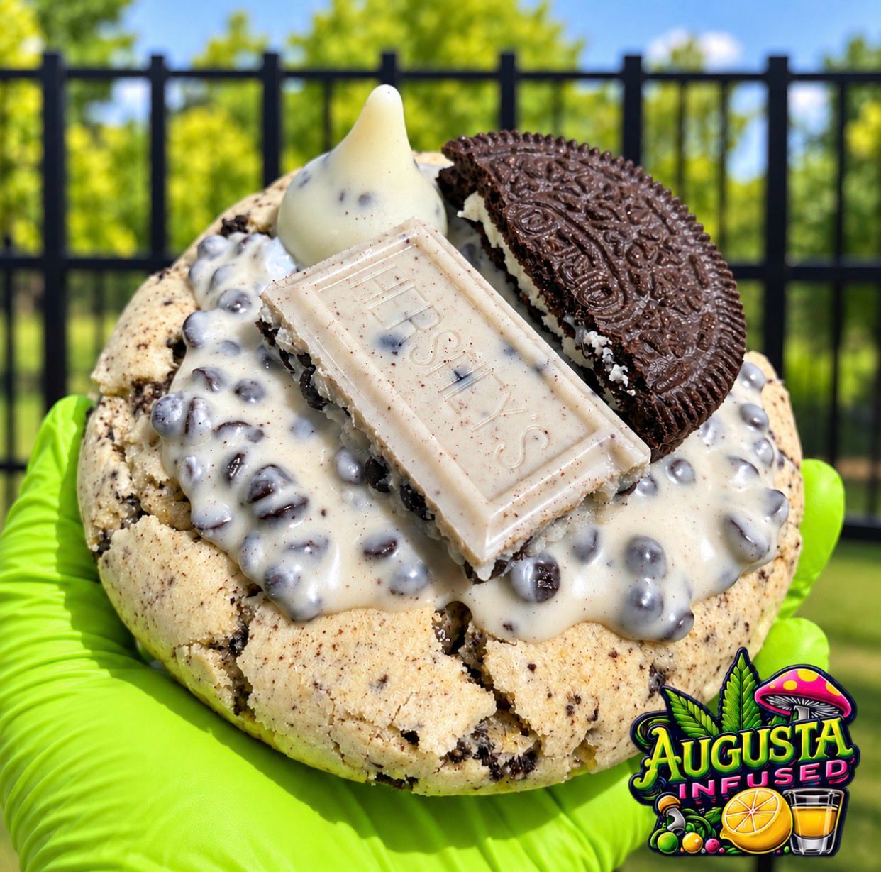 Cookies And Cream Cookie