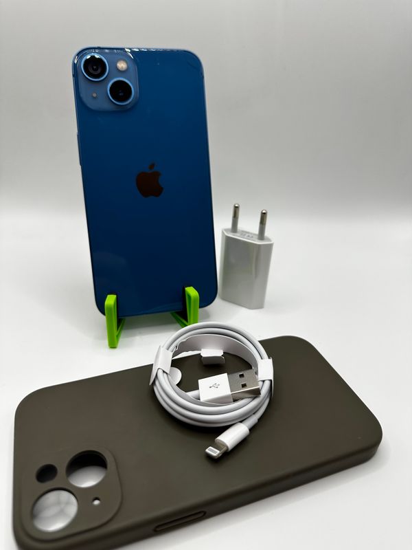 iPhone 13 128 GB Blau