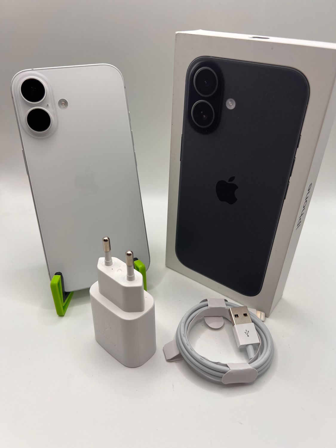 iPhone 16 128 GB weiß