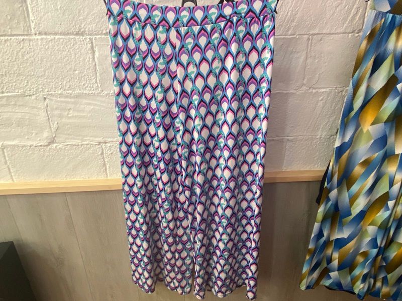 Pantalones diferentes estampados