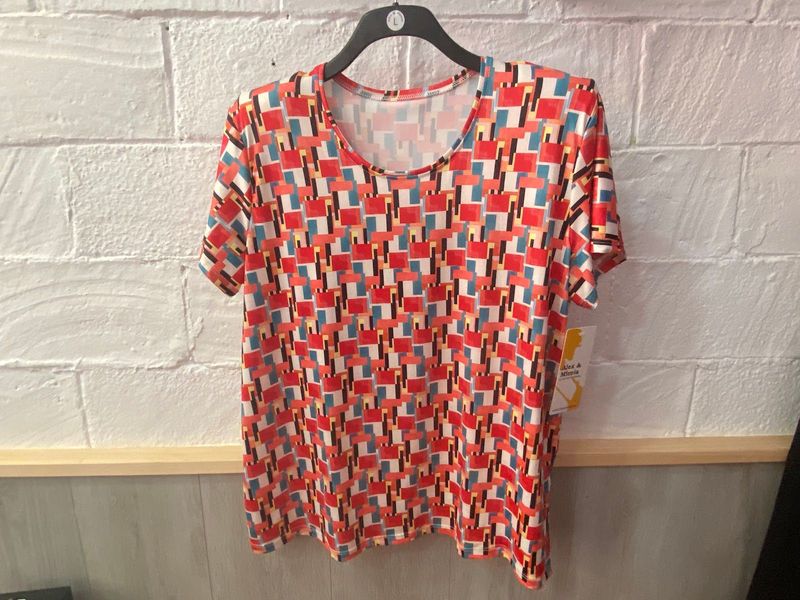 Blusa América diferentes estampados