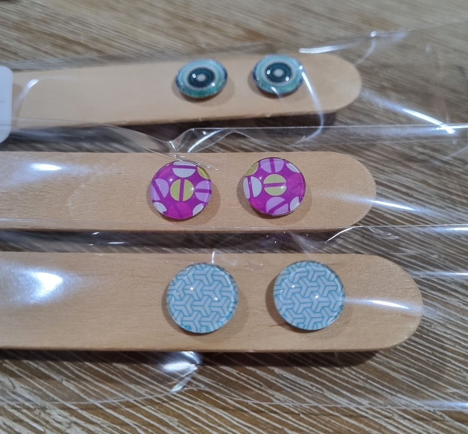 10/12mm Glass Dome Studs