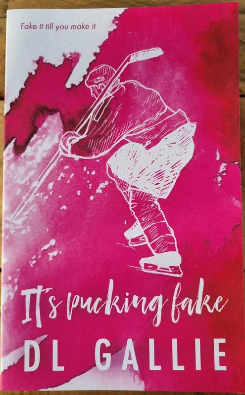 It&#39;s Pucking Fake