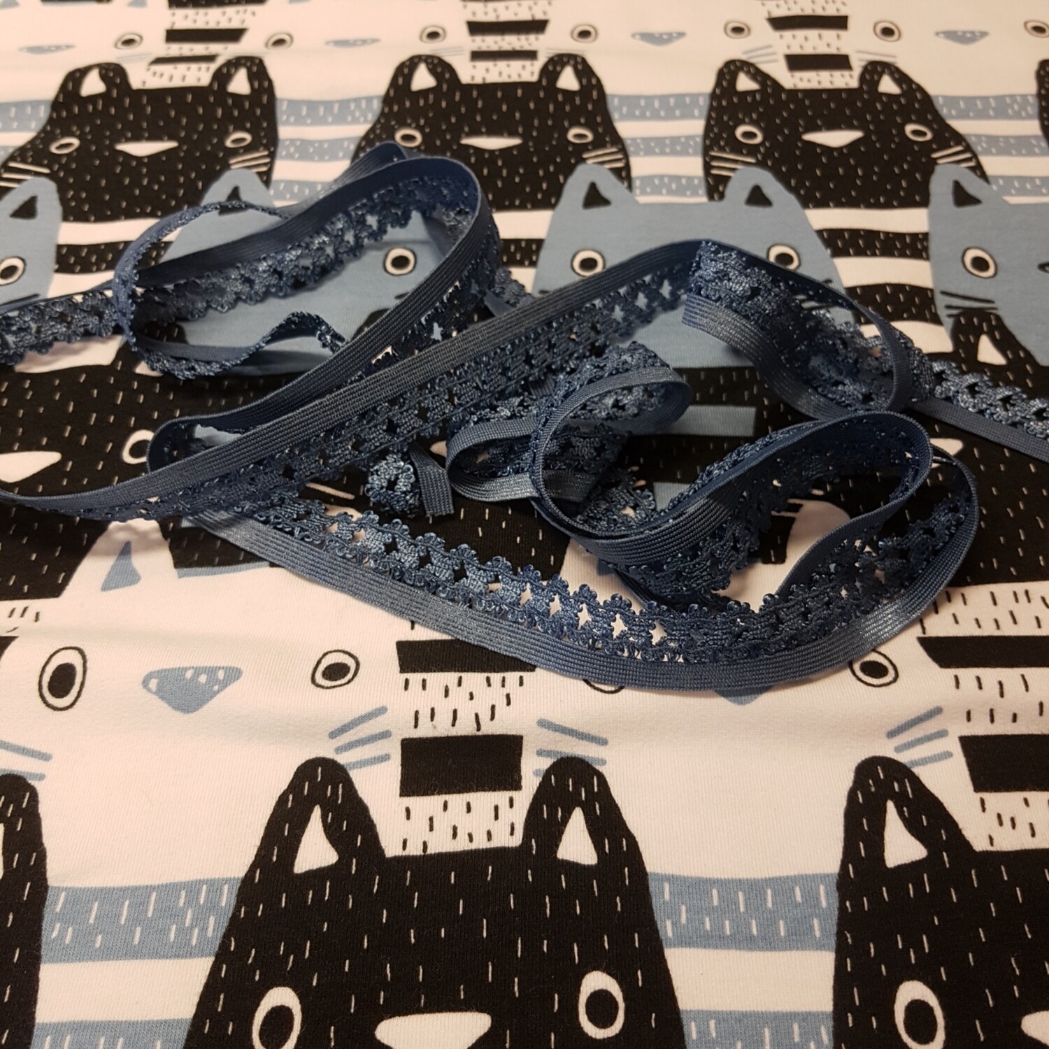 Elastic Lace - Jeans