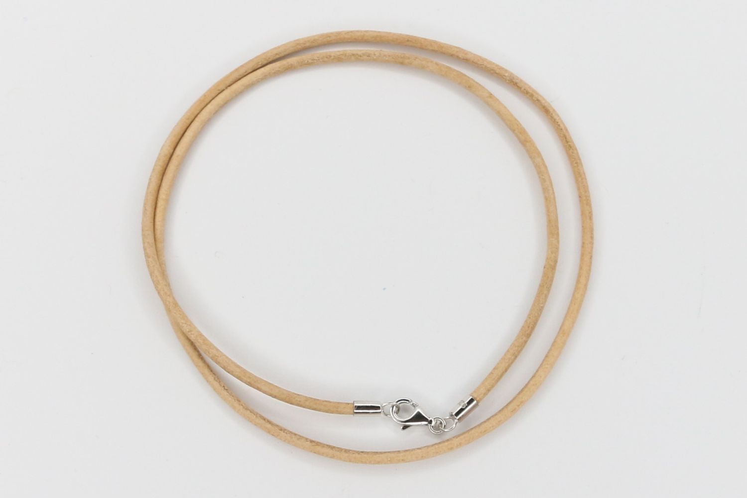 Lederkette 2mm natur glatt mit Karabinerverschluss Echtsilber