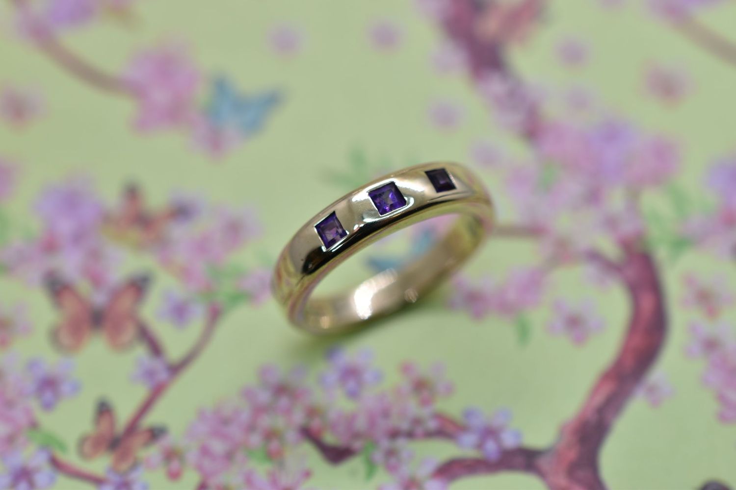9ct Yellow Gold Amethyst Set Ring