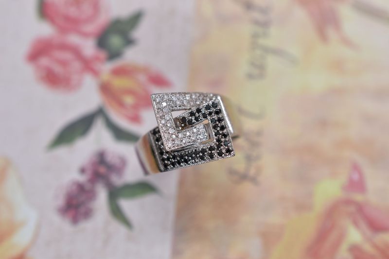 9ct White Gold White & Black Diamond Set Ring