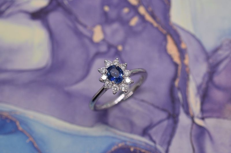Platinum Sapphire & Diamond Cluster Ring