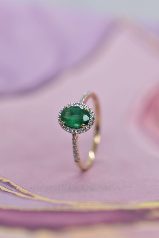 18ct Gold Oval Cut Emerald & Diamond Halo Cluster Ring