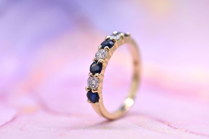 18ct Yellow Gold Sapphire & Diamond 7-Stone Eternity Band