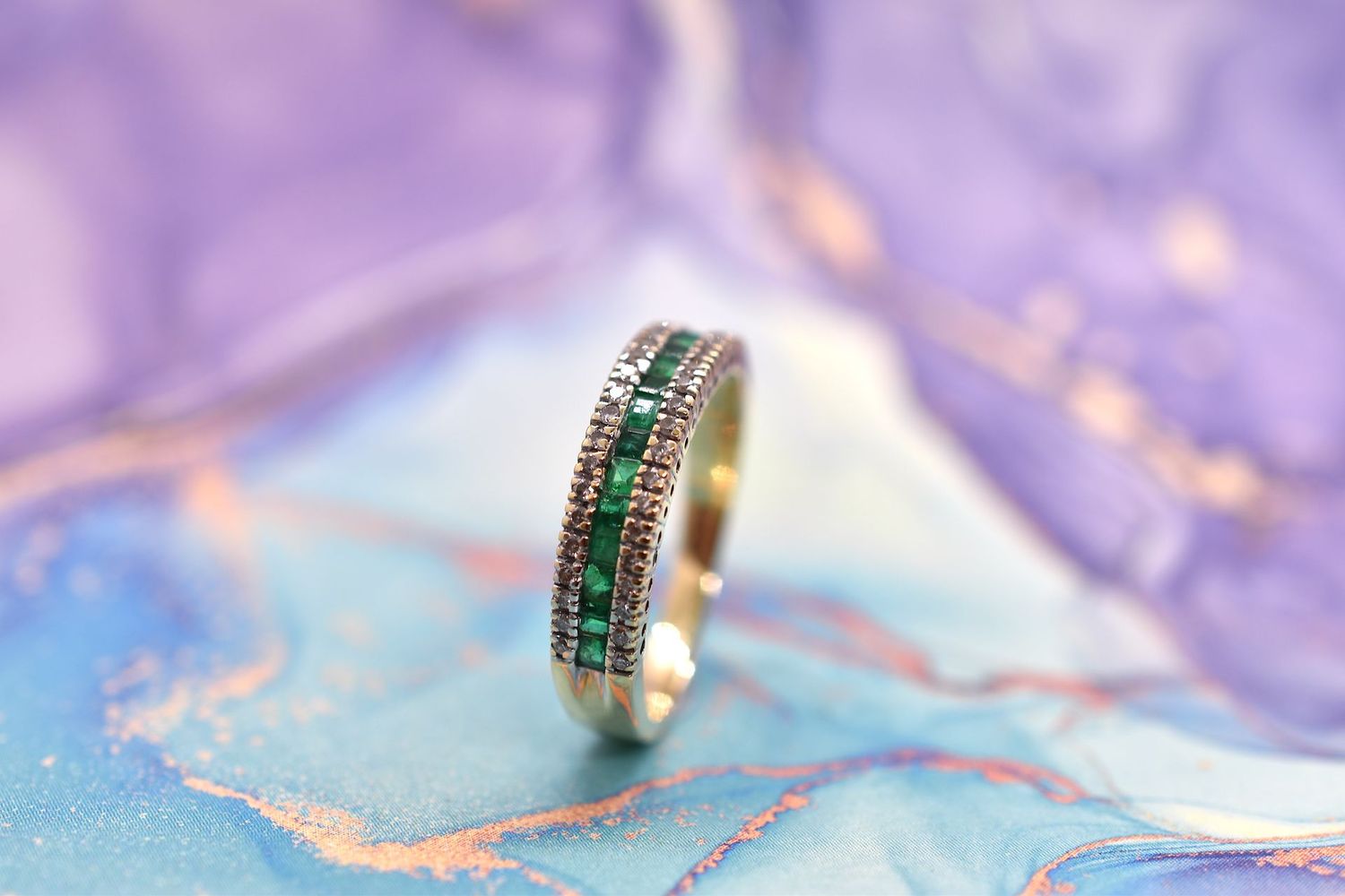 18ct Gold Emerald & Diamond Half Eternity Ring