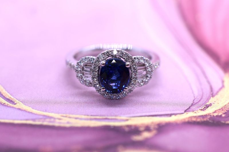 18ct White Gold Sapphire & Diamond Triple Cluster Ring