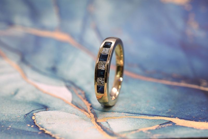 9ct Yellow Gold Princess Cut Sapphire & Diamond Eternity Ring