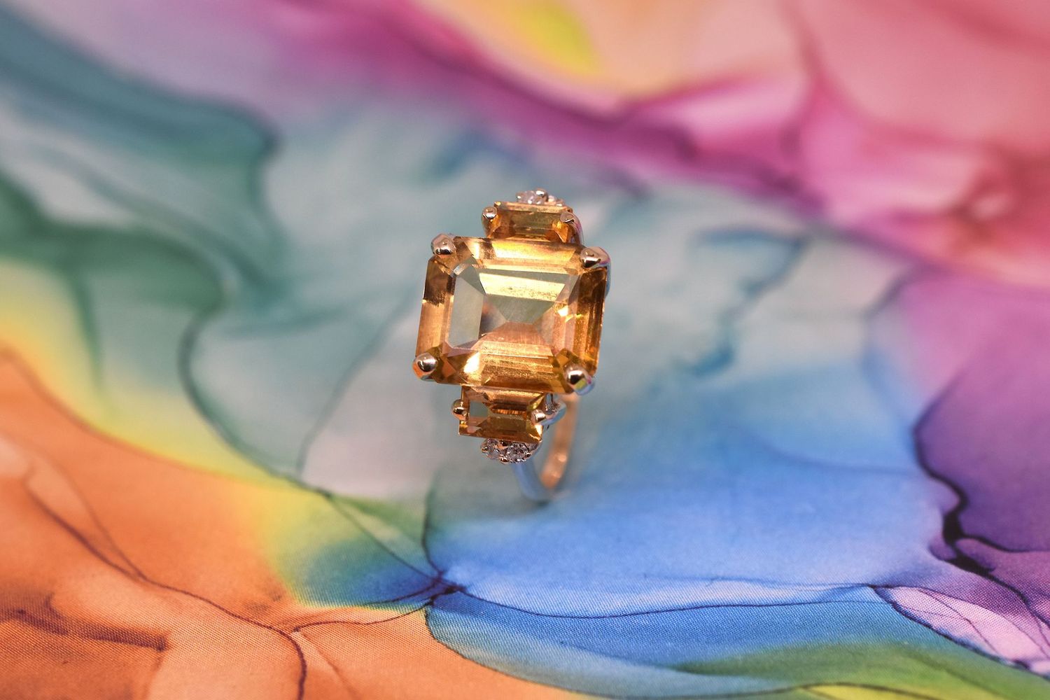 9ct Yellow Gold Citrine & Diamond Dress Ring