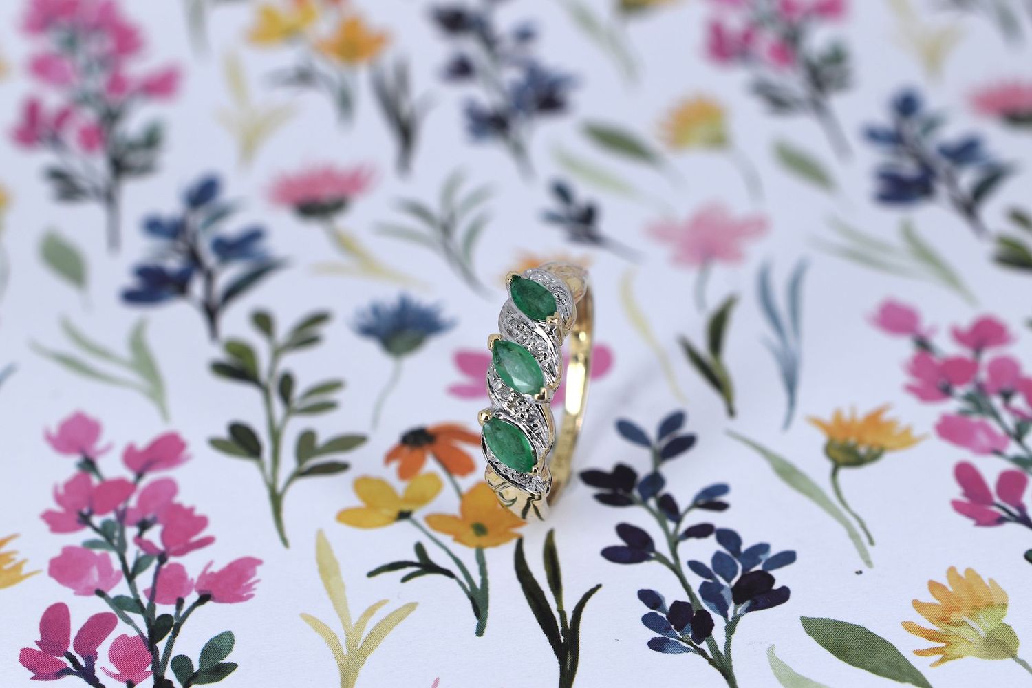 9ct Yellow Gold Emerald & Diamond Half Eternity Ring