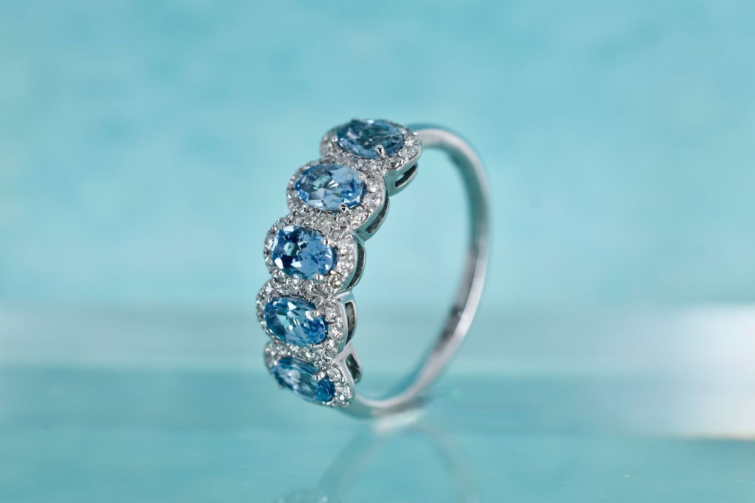 9ct White Gold 5-Stone Aquamarine Halo Cluster ring