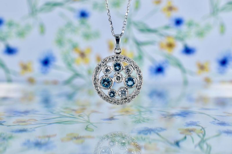18ct White Gold Aqua & Diamond Bubbles Pendant on a 16" chain