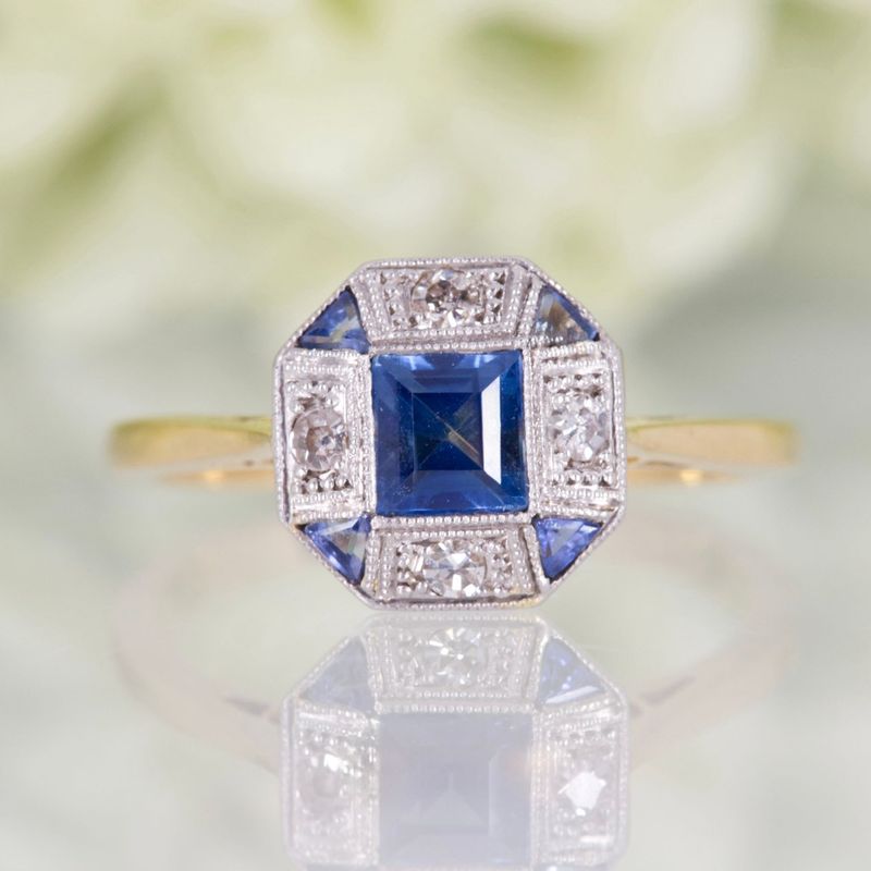 Pre-Loved 18ct Yellow Gold & Platinum Sapphire & Diamond Art Deco Cluster Ring