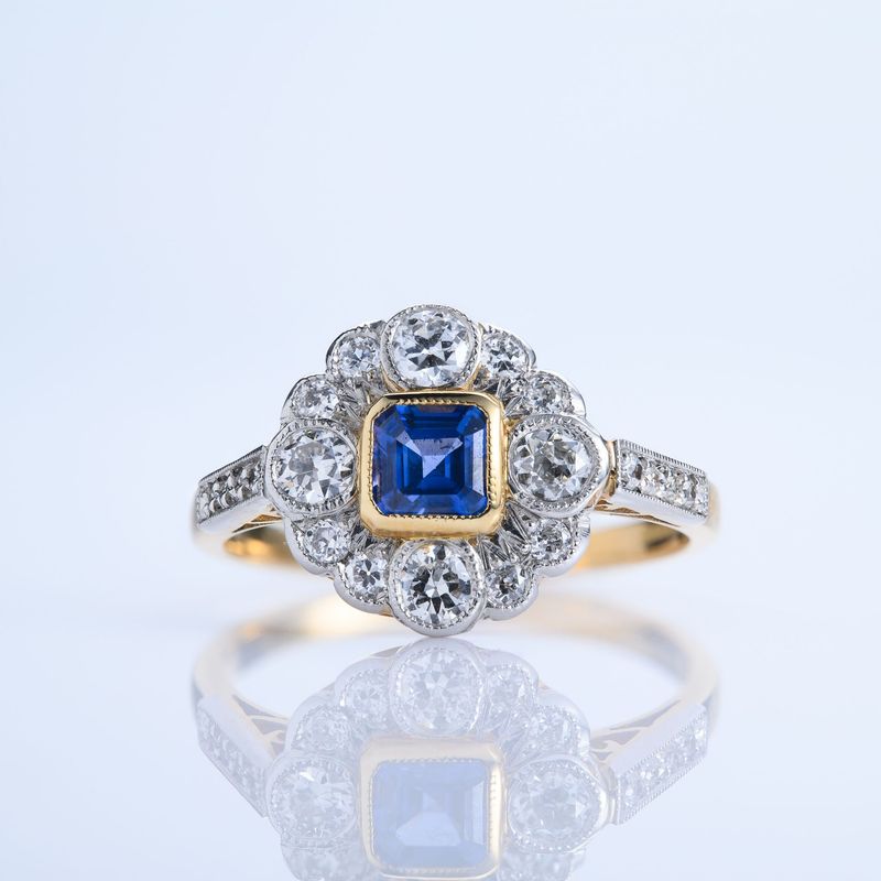 Pre-Loved 18ct Yellow Gold & Platinum Square Cut Sapphire & Round Brilliant Cut Diamond Cluster Ring