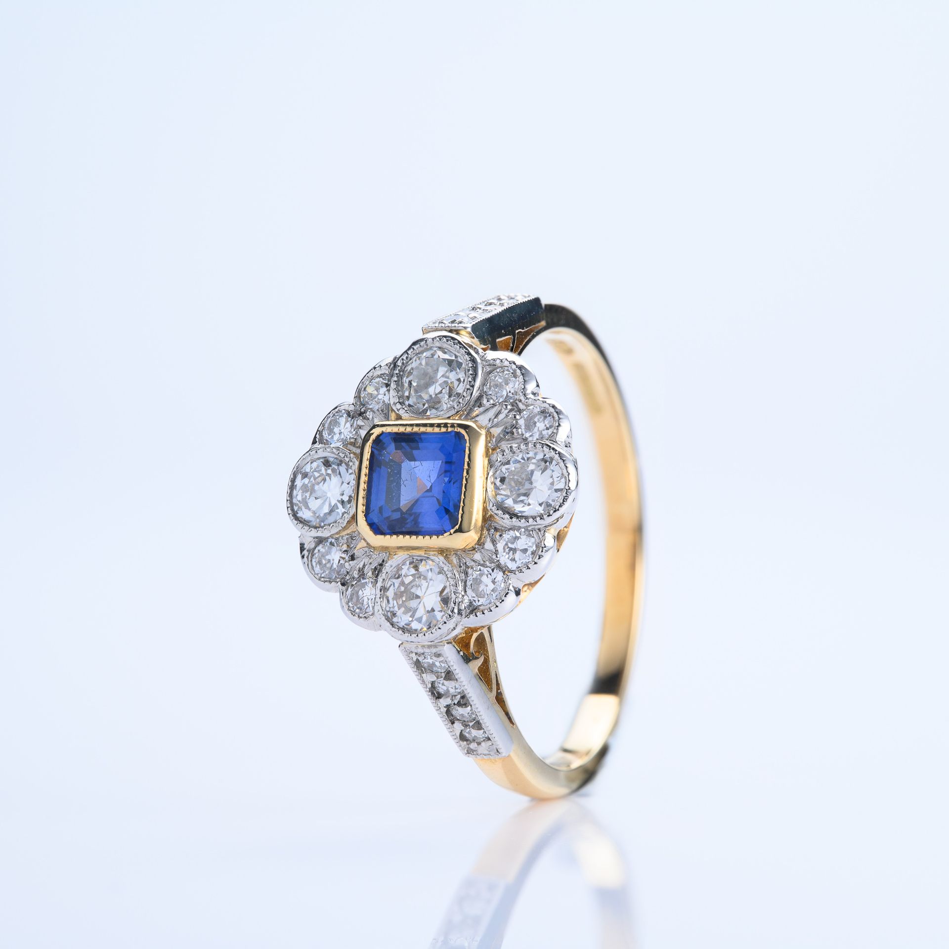 Pre-Loved 18ct Yellow Gold & Platinum Square Cut Sapphire & Round Brilliant Cut Diamond Cluster Ring