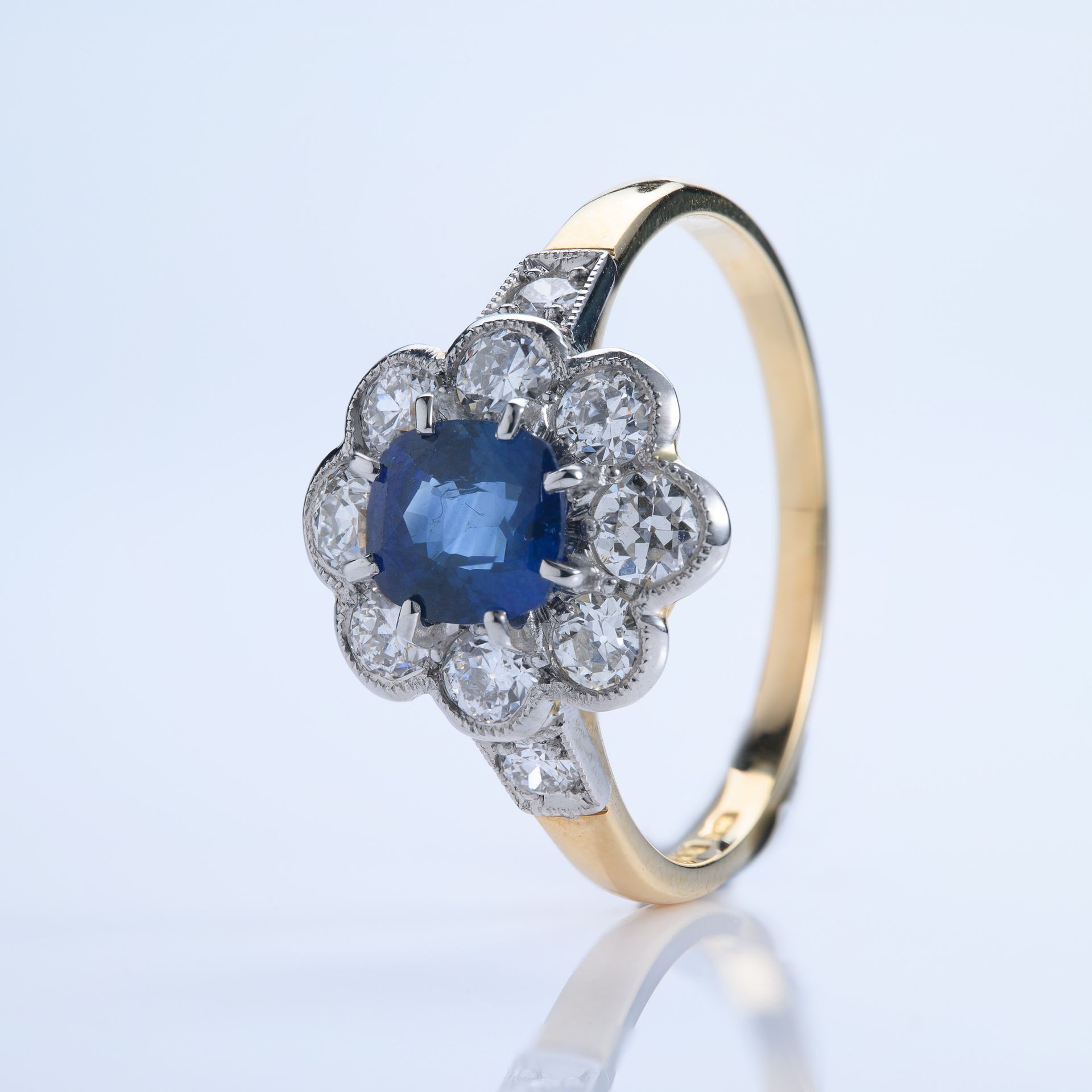 Pre-Loved 18ct Yellow Gold & Platinum Round Cut Sapphire & Diamond Cluster Ring