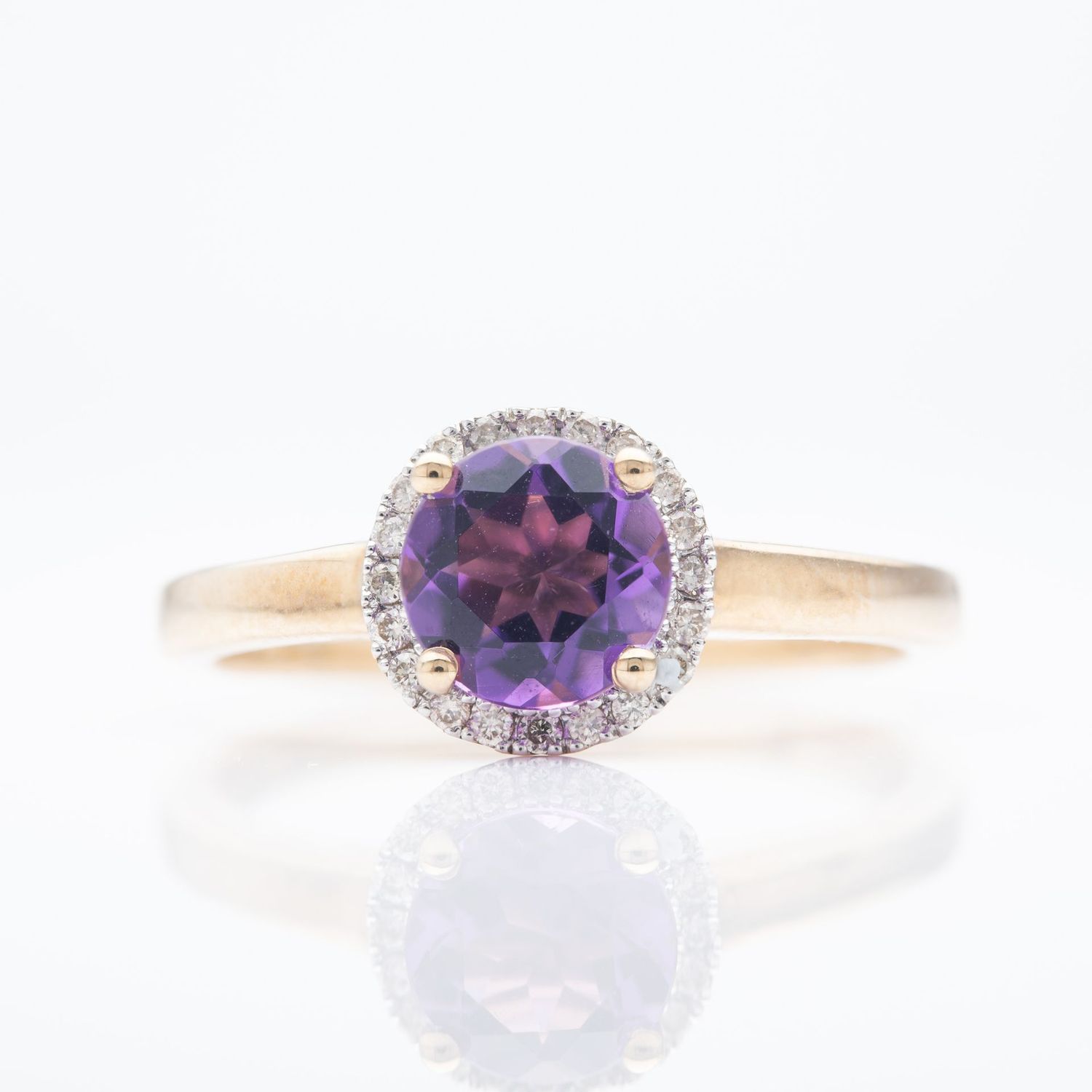 9ct Gold Round Cut Amethyst & Round Brilliant Cut Diamond Halo Cluster Ring