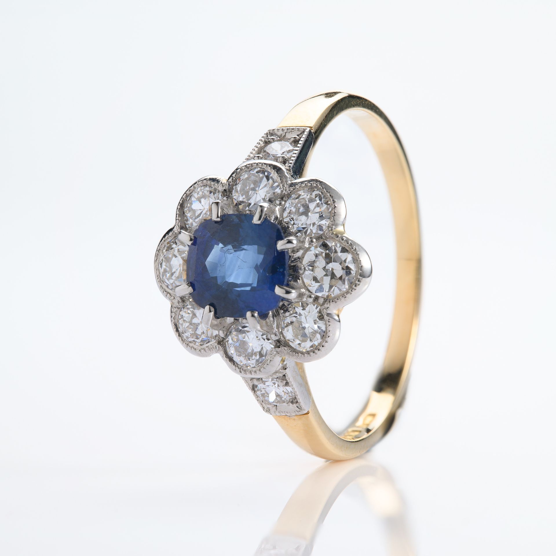 Pre-Loved 18ct Yellow Gold & Platinum Round Cut Sapphire & Diamond Cluster Ring
