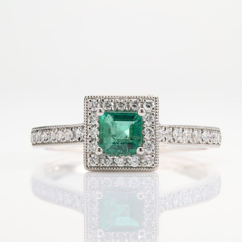 Platinum Princess Cut Emerald & Round Brilliant Cut Diamond Halo Cluster Ring with Diamond Shoulders
