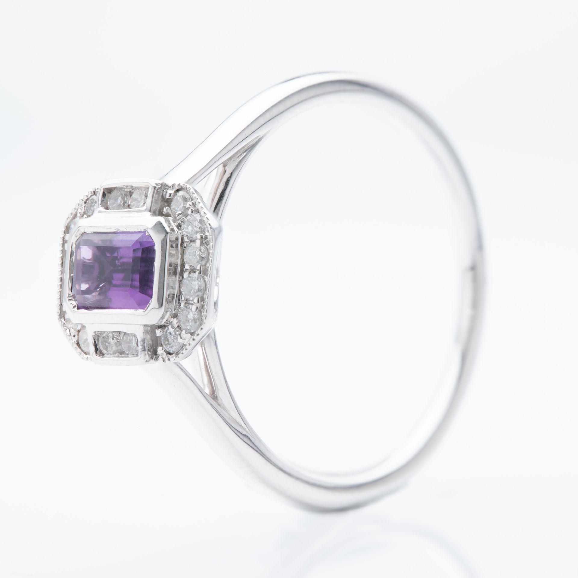 9ct White Gold Octagonal Cut Amethyst & Round Brilliant Cut Diamond Halo Cluster Ring