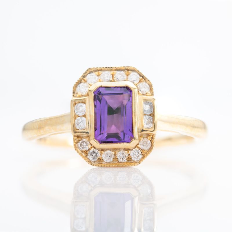 9ct Yellow Gold Octagonal Cut Amethyst & Round Brilliant Cut Diamond Halo Cluster Ring