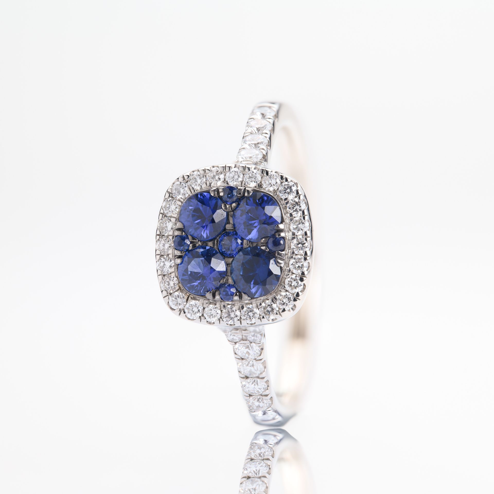 Platinum Round Cut Sapphire & Round Brilliant Cut Diamond Cushion Cluster Ring