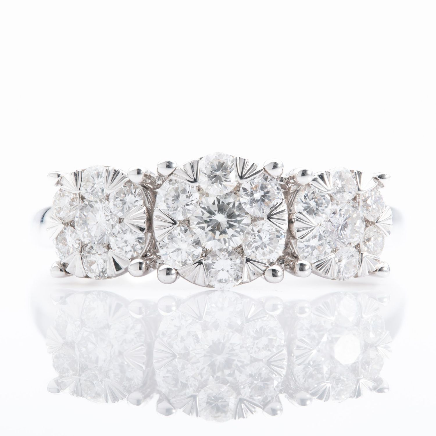 18ct illusion set trilogy ring