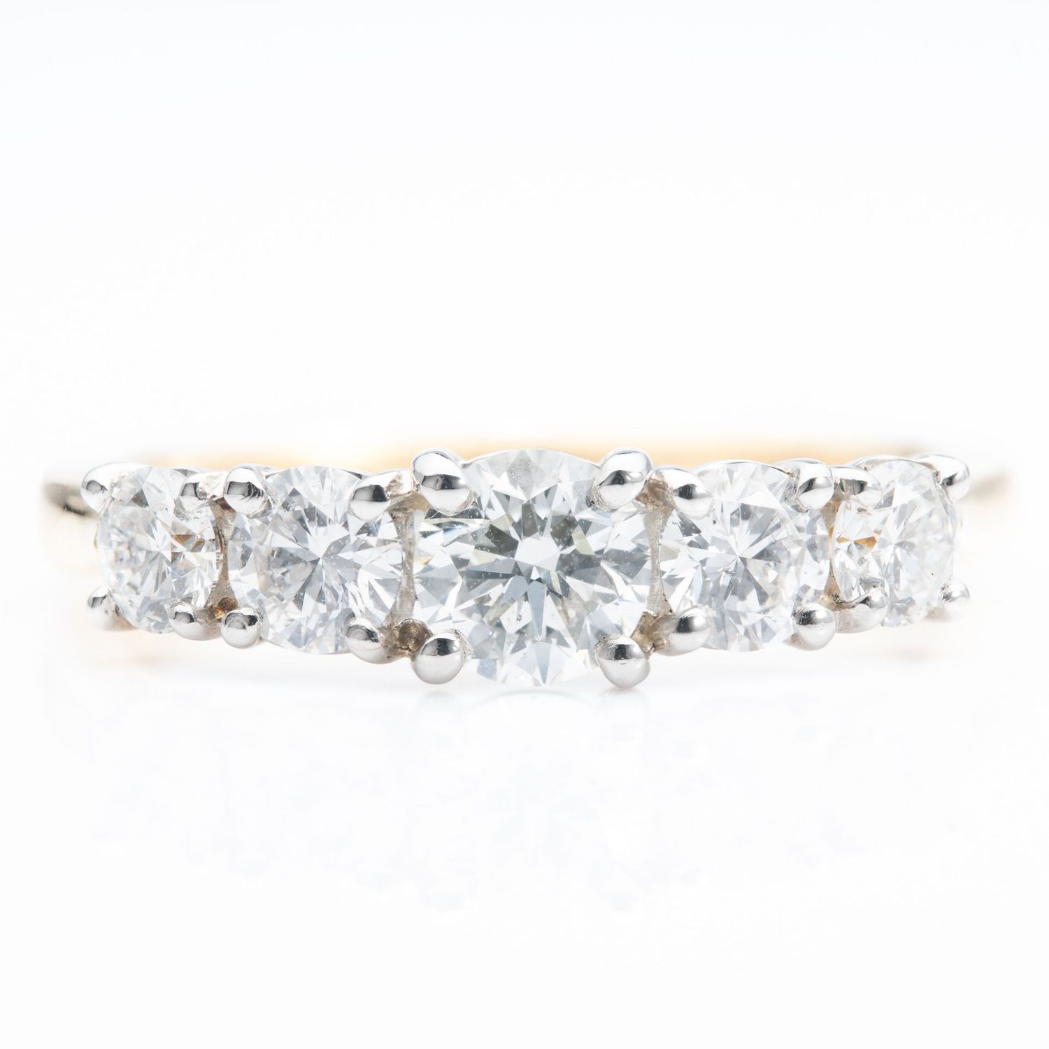 18ct Yellow Gold & Brilliant Cut Diamond 5 Stone Ring
