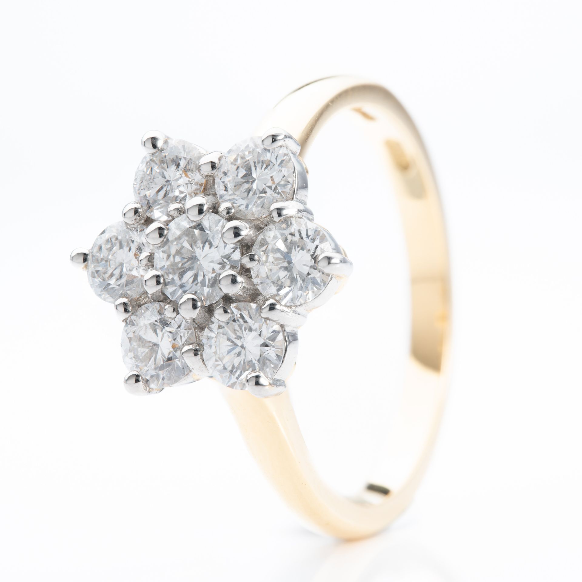18ct Yellow Gold & Platinum Daisy Cluster Diamond Ring