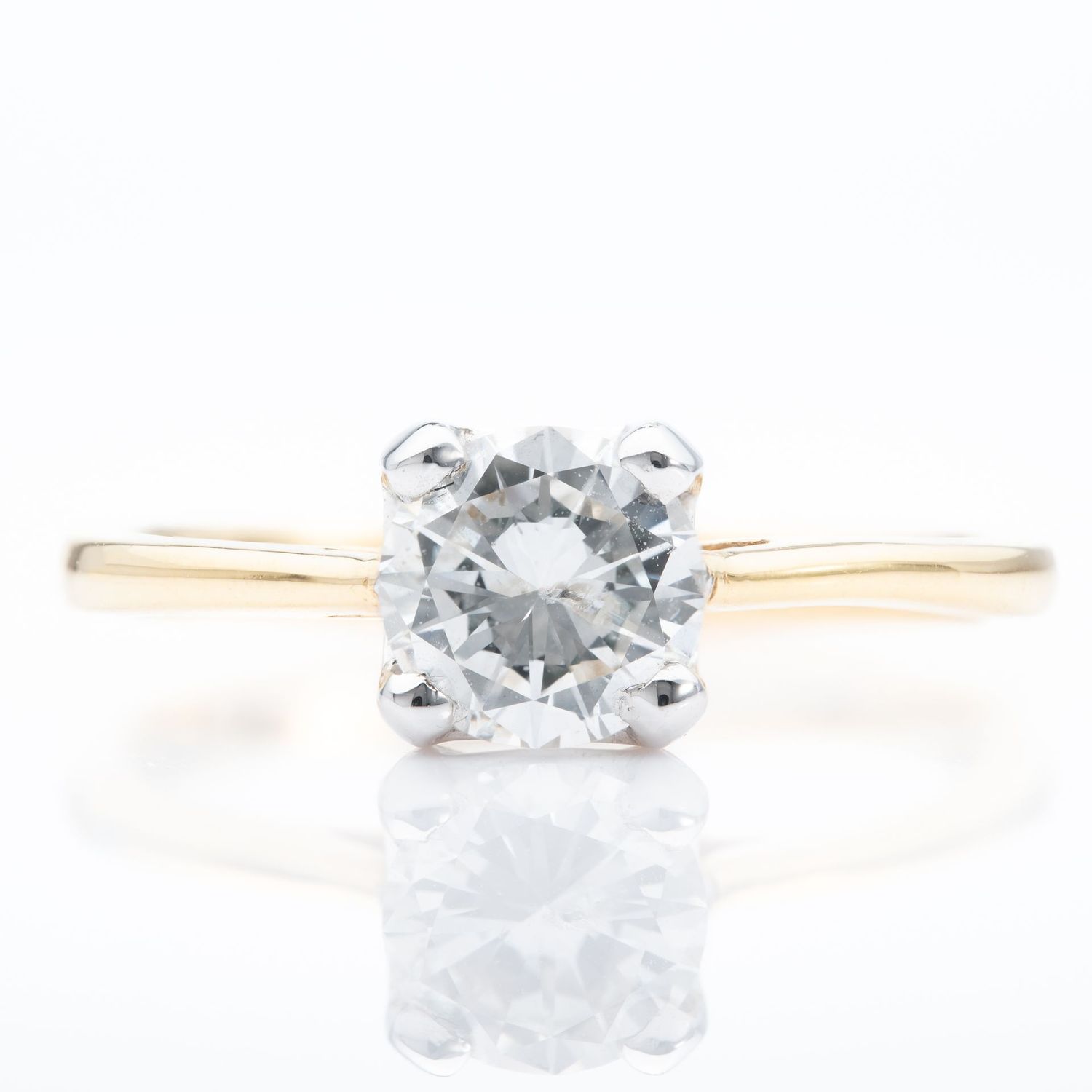 18ct Yellow Gold & White Gold Brilliant Cut Diamond Ring 18ct Yellow Gold & White Gold Brilliant Cut Diamond Ring