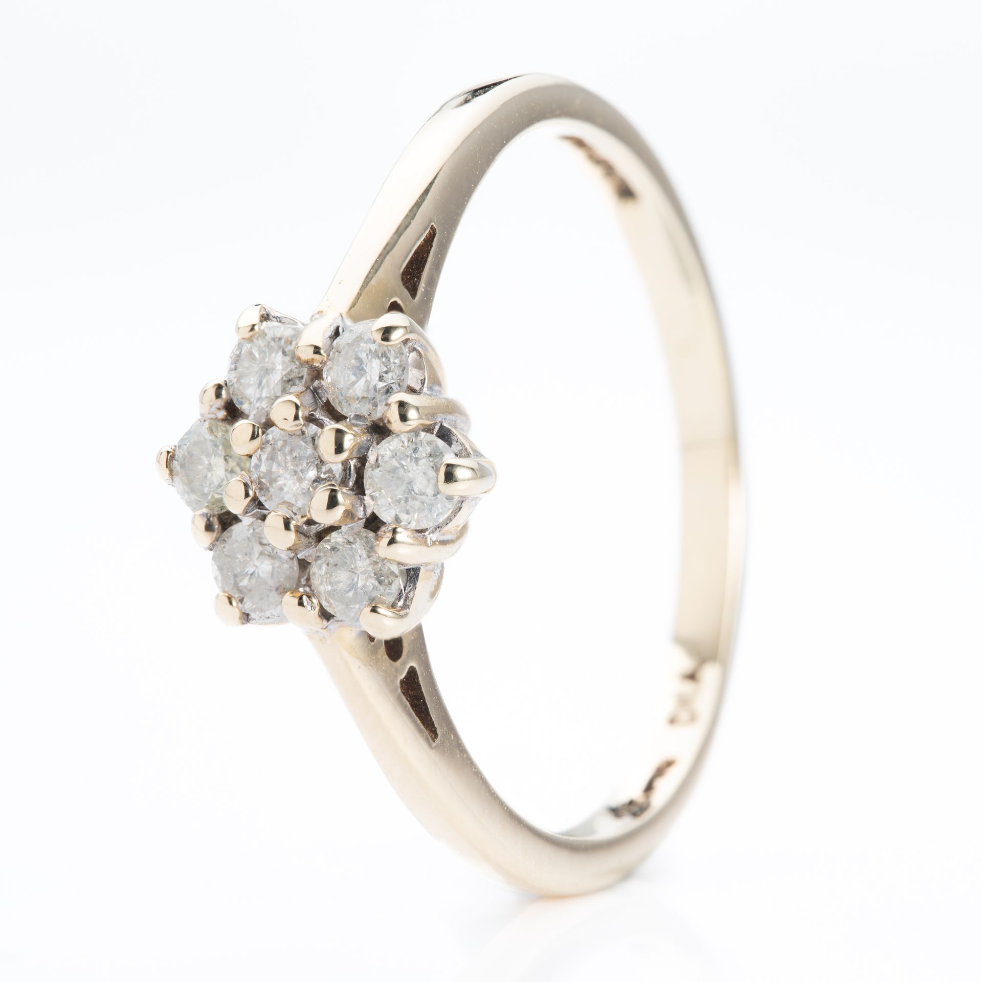 9ct Yellow Gold Diamond Cluster Ring