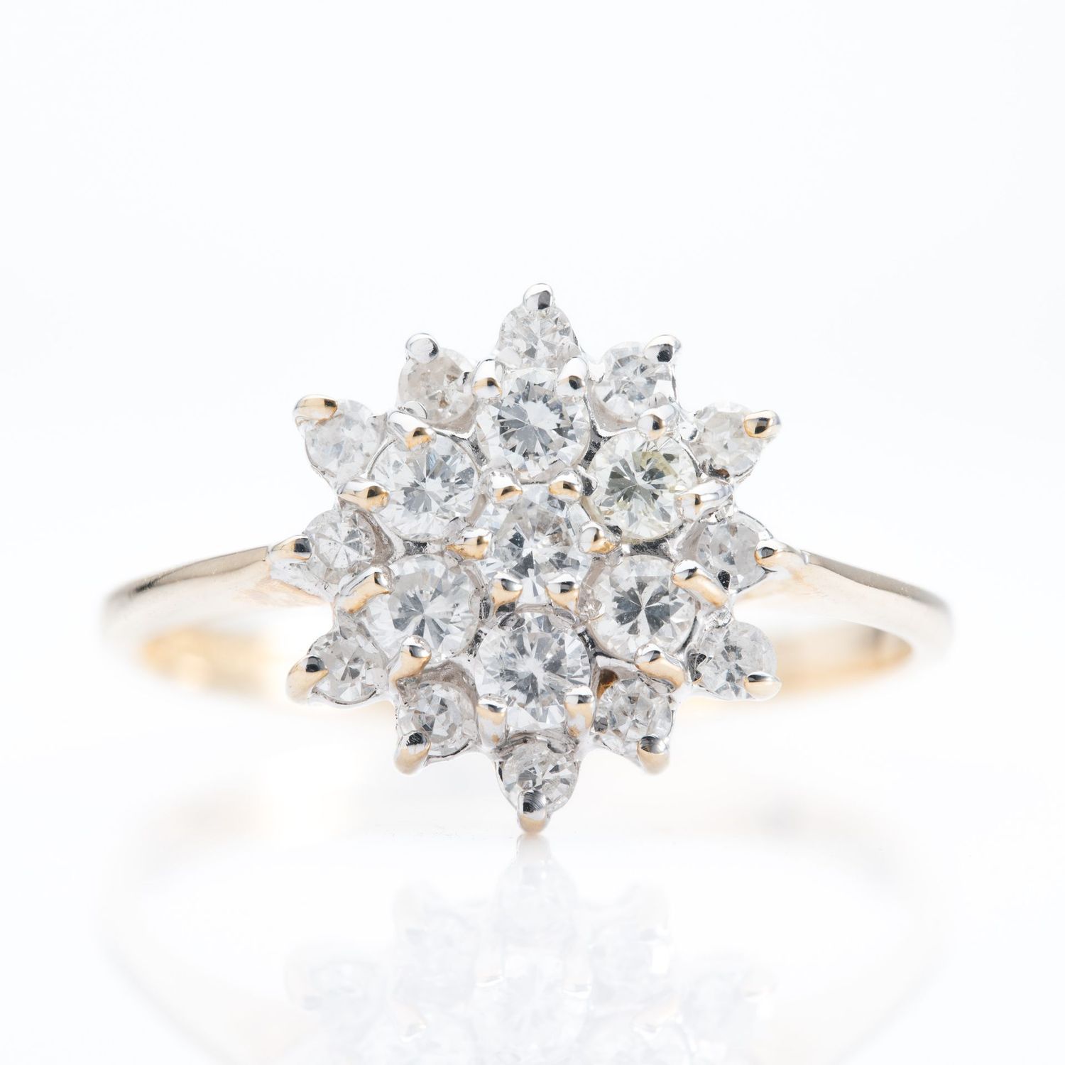 9ct Yellow Gold Brilliant Cut Diamond Claw Set Cluster Ring 9ct Yellow Gold Brilliant Cut Diamond Claw Set Cluster Ring