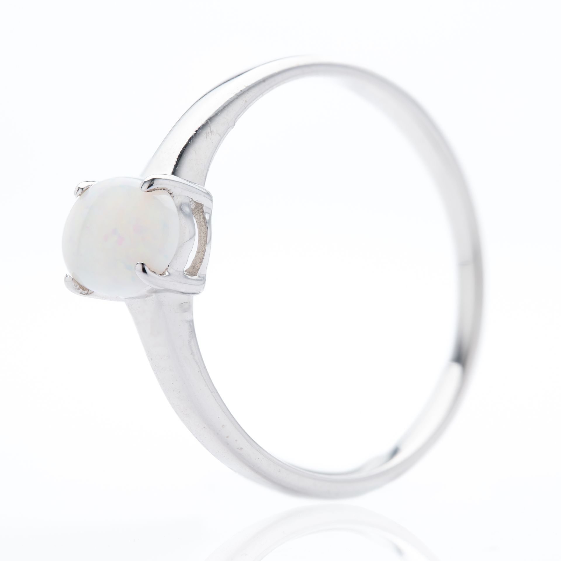 9ct White Gold Oval Cabochan Opal Claw Set Ring