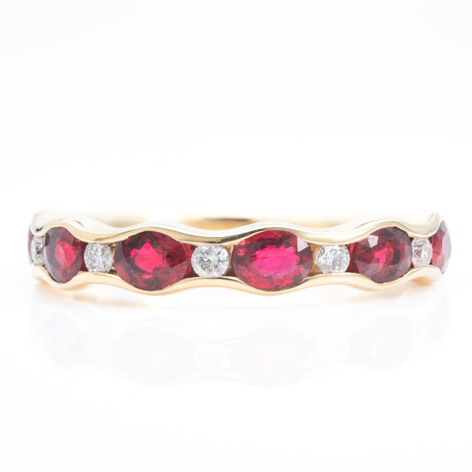 18ct Yellow Gold Oval Cut Ruby & Round Brilliant Cut Diamond Half Eternity Ring 18ct Yellow Gold Oval Cut Ruby & Round Brilliant Cut Diamond Half Eternity Ring