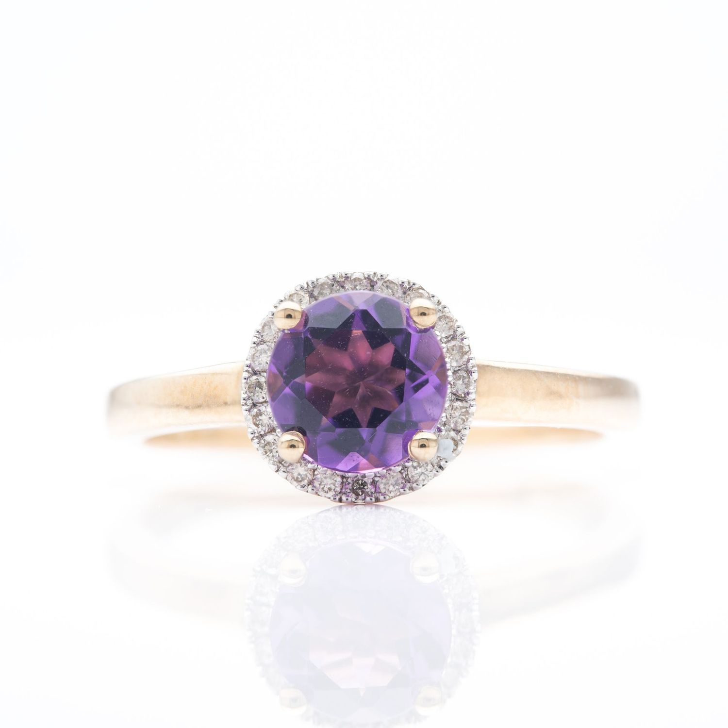 9ct Gold Round Cut Amethyst & Round Brilliant Cut Diamond Halo Cluster Ring
